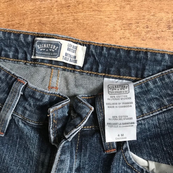 👖Levi’s Low Rise Bootcut Jeans 👖 - Picture 5 of 5